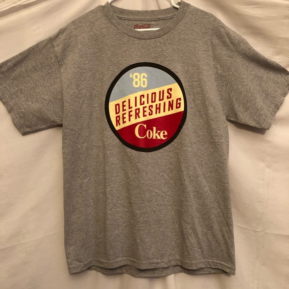 Coca Cola T-shirt - Picture 1 of 3